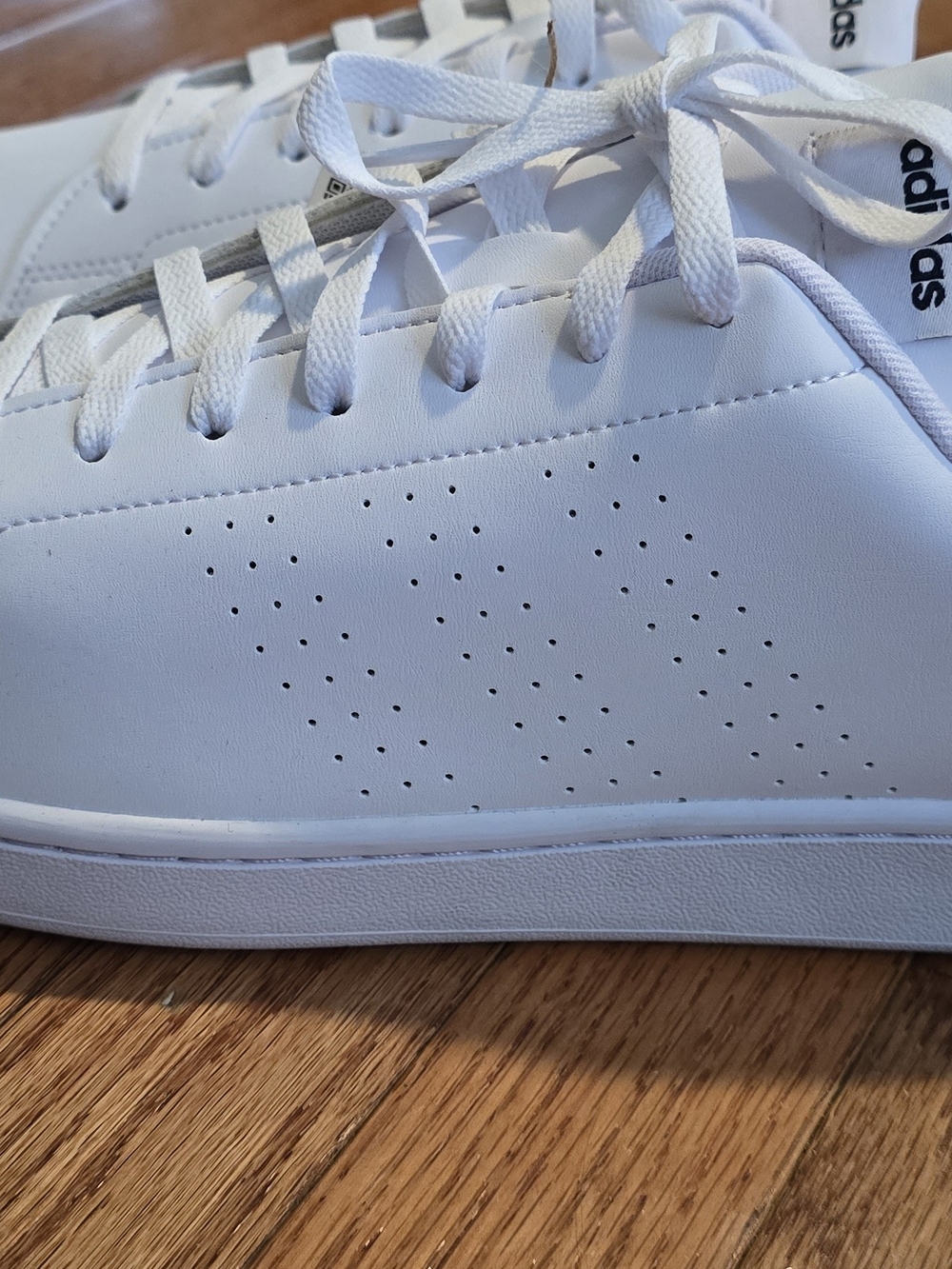 Adidas Advantage Cloud Mens White And Navy Men’s Tennis Shoes - Picture 2 of 5